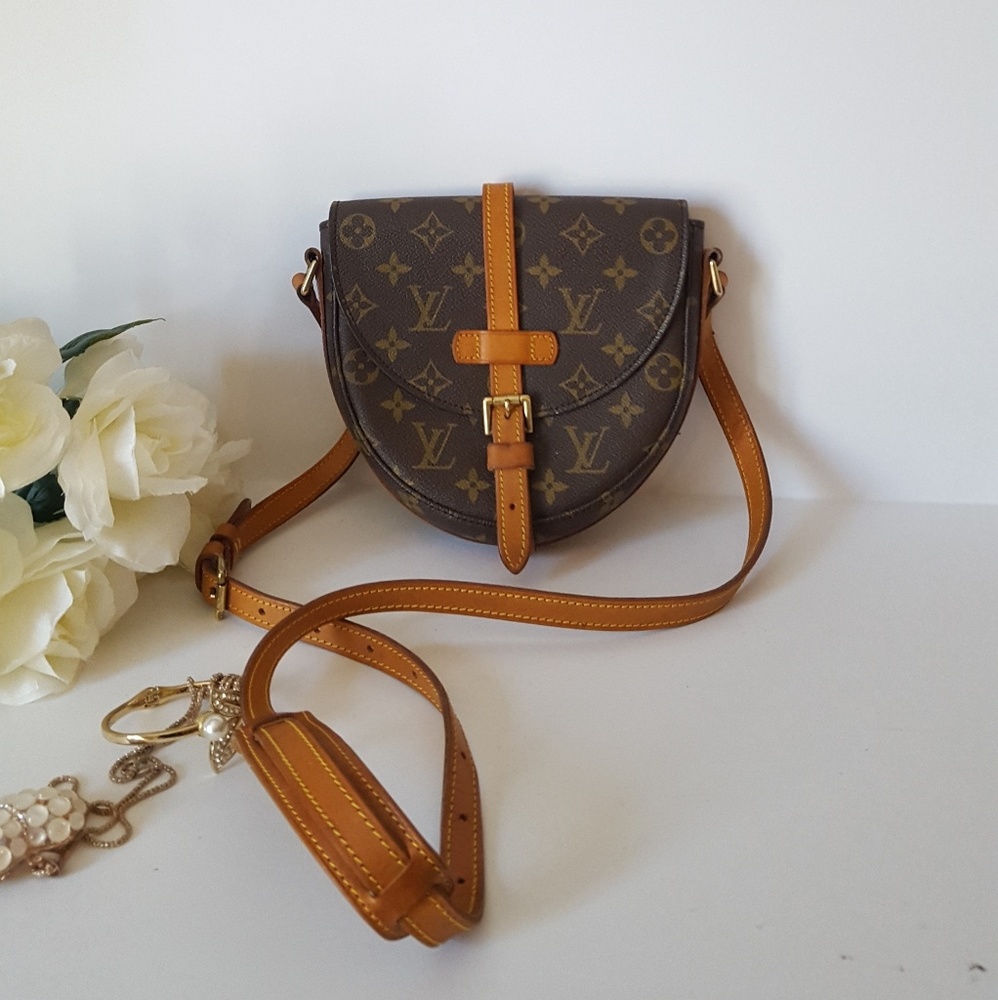 Authentic Louis Vuitton Chantilly PM